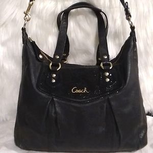 HOLIDAY SALE! Vintage Coach Crossbody/Shoulder Bag